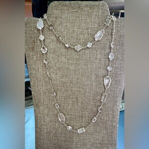 Kendra Scott Joann long necklace /GoldRock Crystal from 2017’s holiday release.